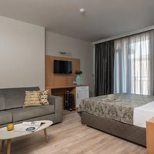 https://tia-maria-is-situated-in-the-southern-part-of-the-sunny.sunnybeach-hotels.org