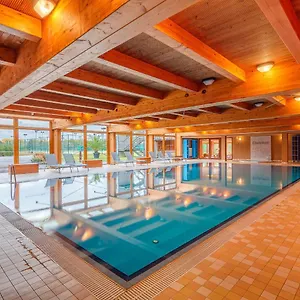 https://park-holiday-congress-wellness-hotel.praguehotelsweb.com