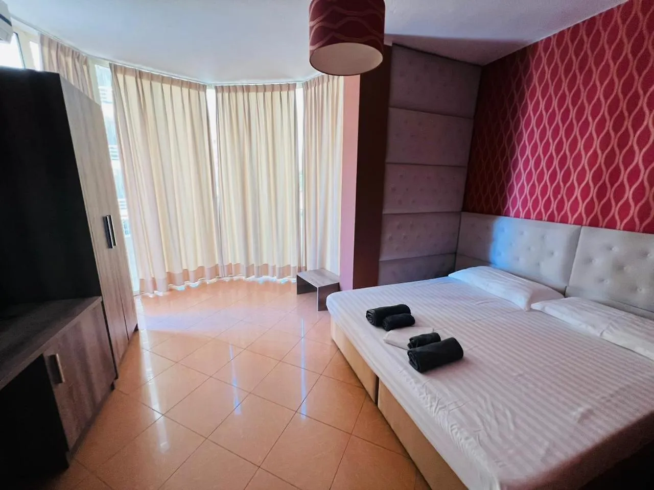 Inn Hotel Shkallnur 3*,  Albania