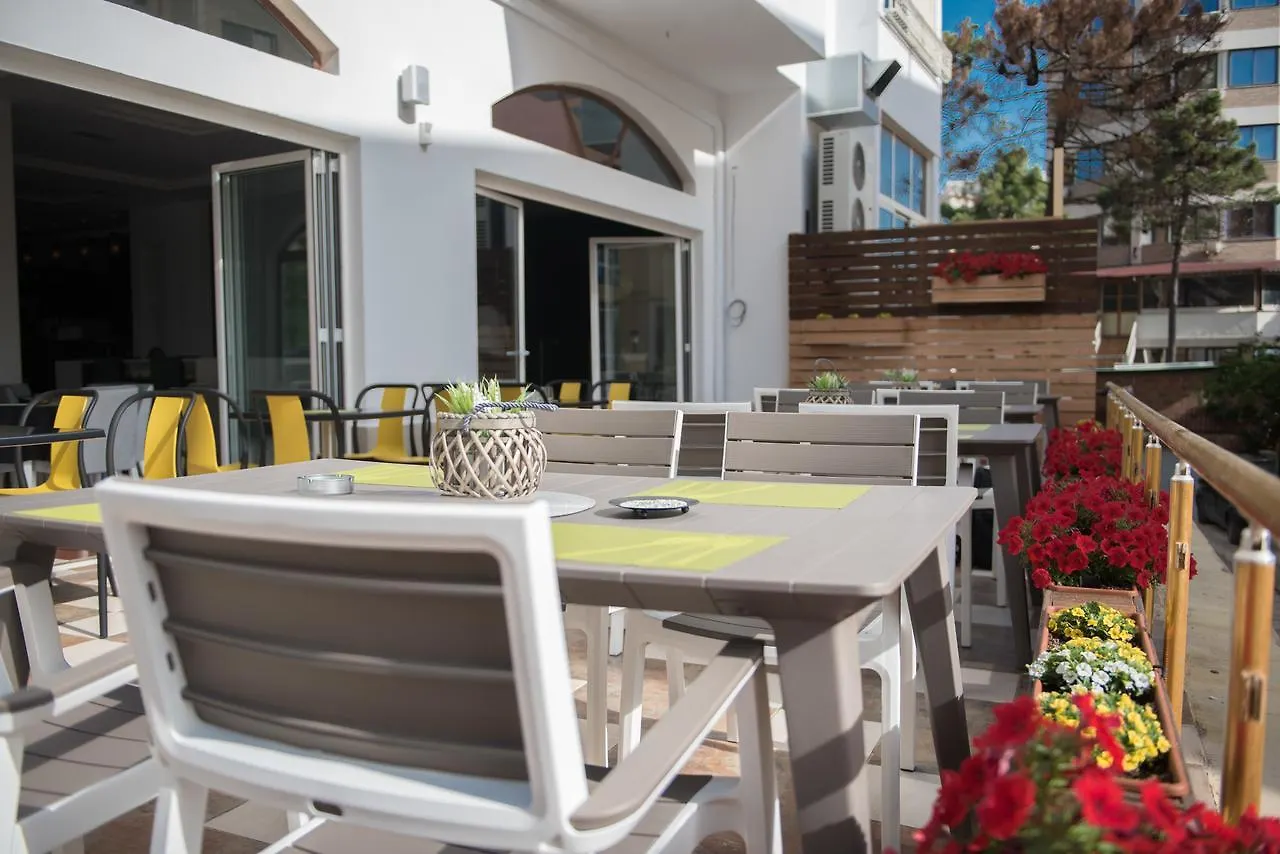 ***  Inn Hotel Shkallnur Albania