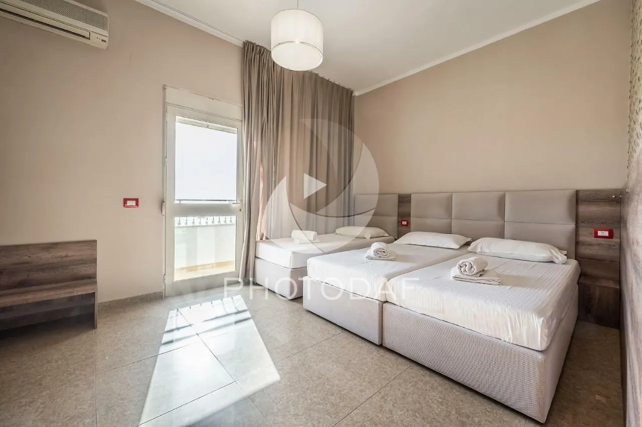 Inn Hotel Shkallnur